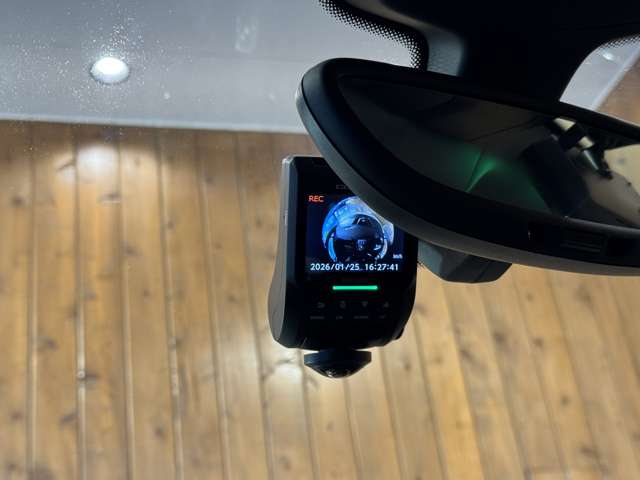 パナメーラ S eハイブリッド　サンルーフ　スポーツクロノPKG