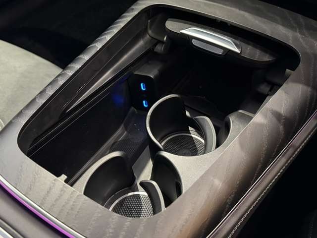 Eクラスワゴン E220 d アバンギャルド AMGラインパッケージ(ISG搭載モデル)