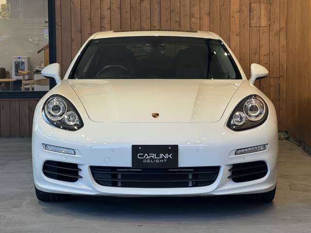 パナメーラ S eハイブリッド　サンルーフ　スポーツクロノPKG