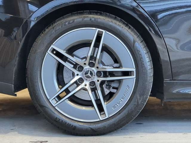 Eクラスワゴン E220 d アバンギャルド AMGラインパッケージ(ISG搭載モデル)