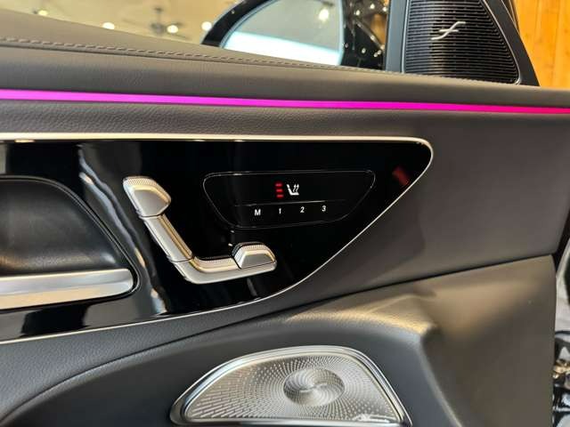 Eクラスワゴン E220 d アバンギャルド AMGラインパッケージ(ISG搭載モデル)