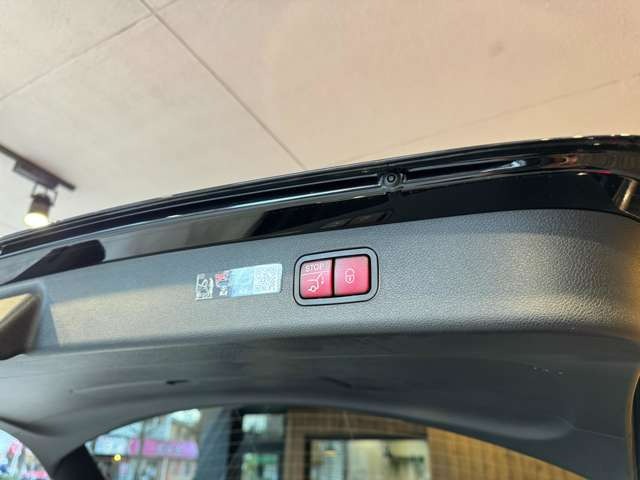 Eクラスワゴン E220 d アバンギャルド AMGラインパッケージ(ISG搭載モデル)