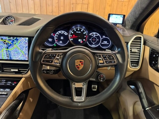 カイエンクーペ ターボ ティプトロニックS