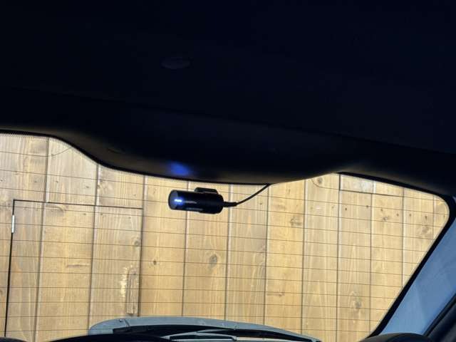 595 コンペティツィオーネ　アバルトロゴバンパーグリル