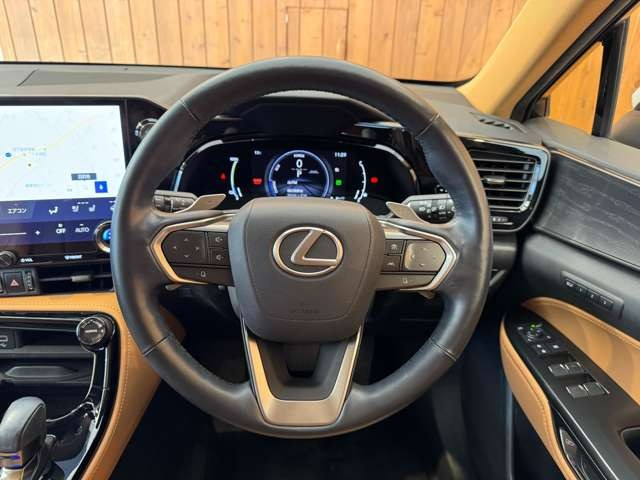 NX 450hプラス バージョンL