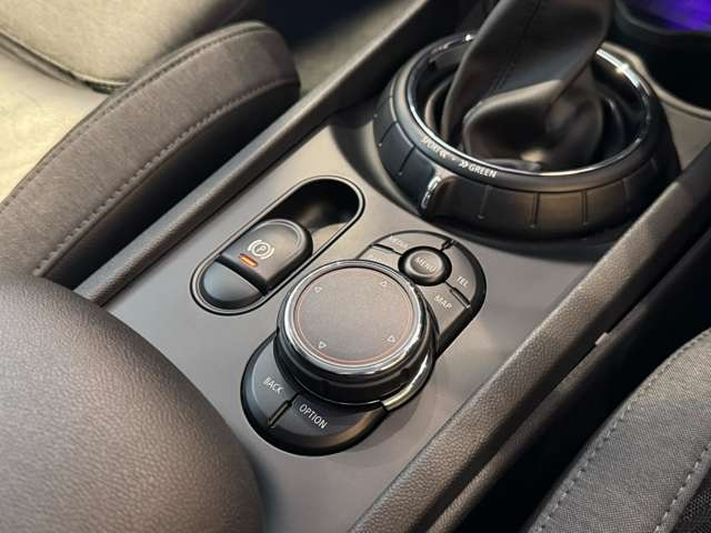 ミニクラブマン クーパー S　コンフォートアクセス