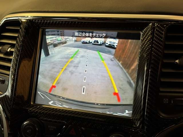 グランドチェロキー SRT8 4WD パノラマルーフ