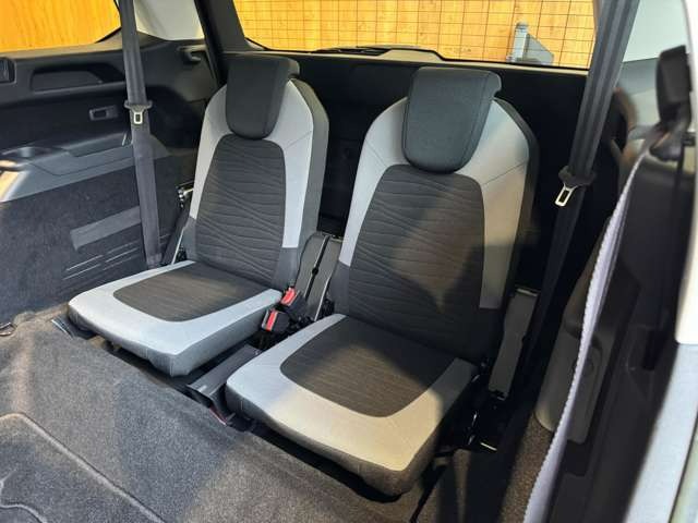 グランドC4ピカソ セダクション