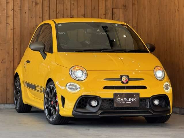 595 コンペティツィオーネ　RECAROシート