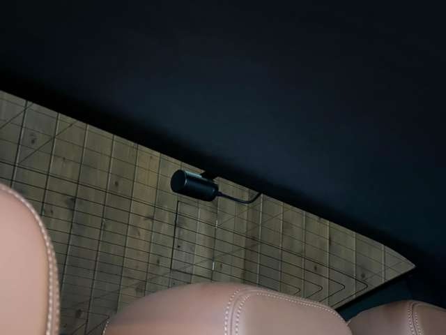 ギブリ モデナ AWD　茶革パワーシート