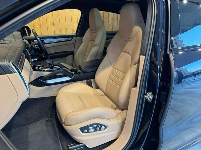 カイエンクーペ ターボ ティプトロニックS