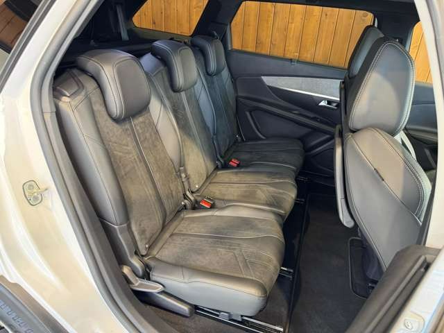 5008 GT　パノラミックサンルーフ