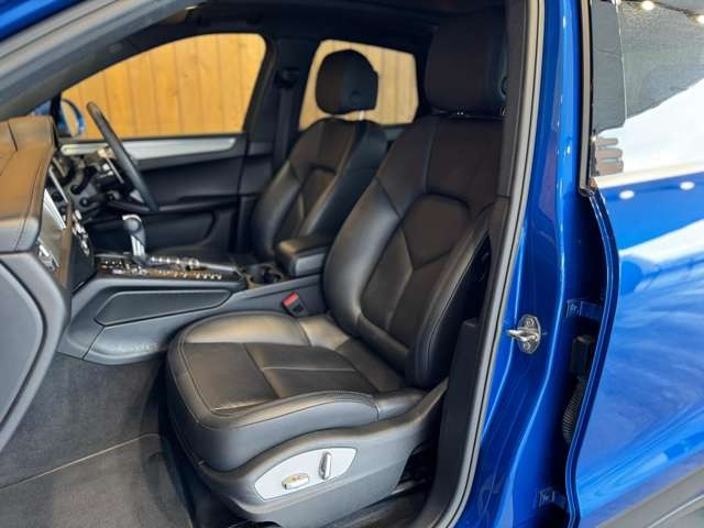 マカン S PDK 4WD　テクノロジーエディション