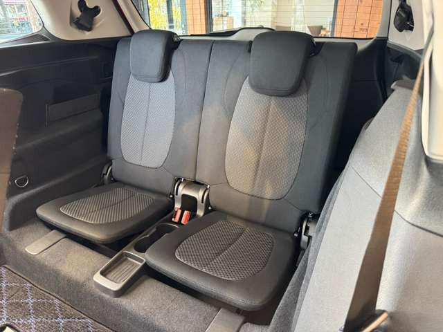 2シリーズ グランツアラー 218d