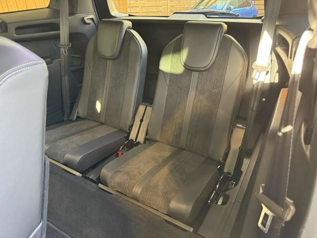 5008 GT　パノラミックサンルーフ