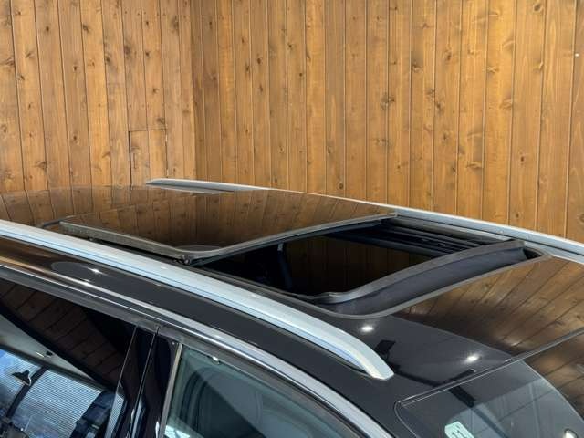 5008 GT　パノラミックサンルーフ