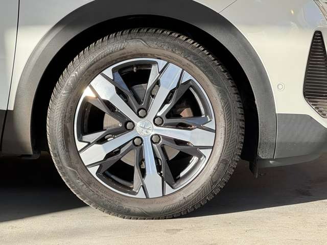 5008 GT　パノラミックサンルーフ