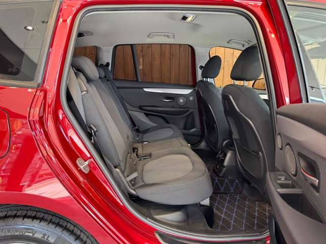 2シリーズ グランツアラー 218d