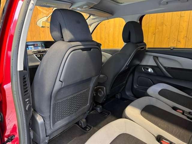 グランドC4ピカソ セダクション