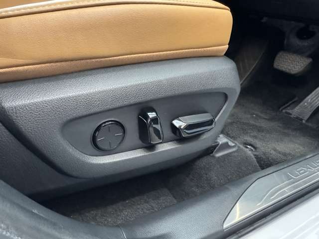 NX 450hプラス バージョンL