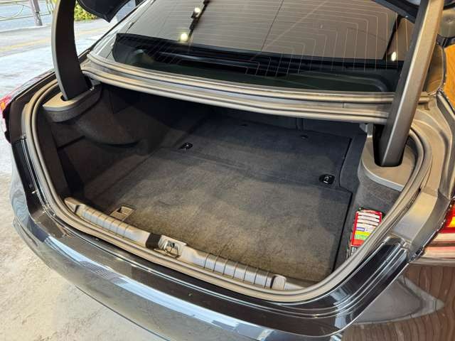 ギブリ モデナ AWD　茶革パワーシート