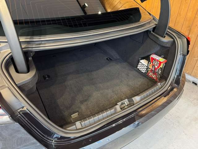 ギブリ モデナ AWD　茶革パワーシート