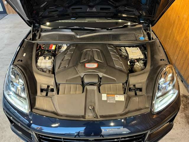 カイエンクーペ ターボ ティプトロニックS