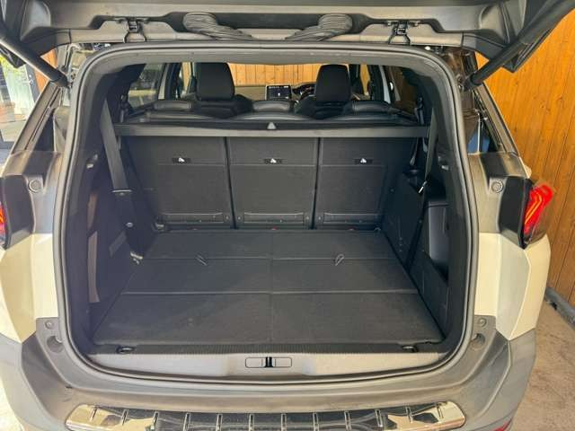 5008 GT　パノラミックサンルーフ