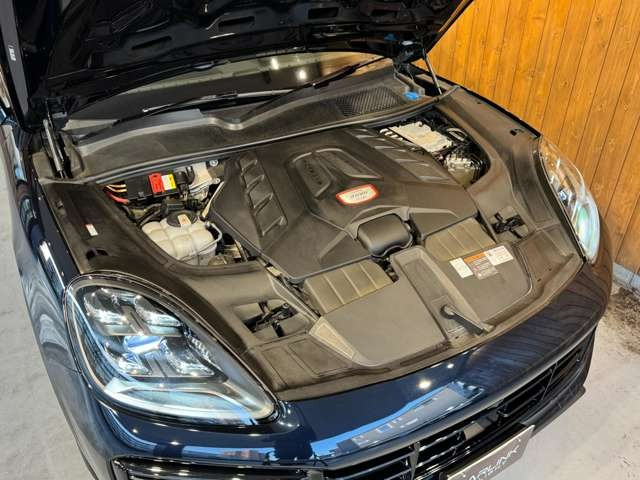 カイエンクーペ ターボ ティプトロニックS