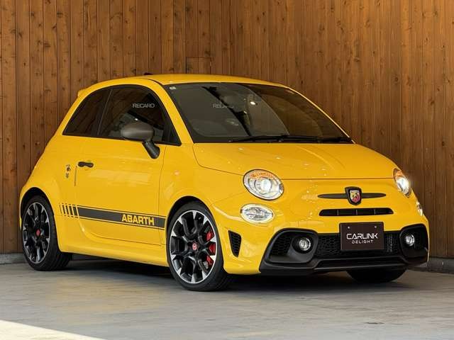 595 コンペティツィオーネ　RECAROシート