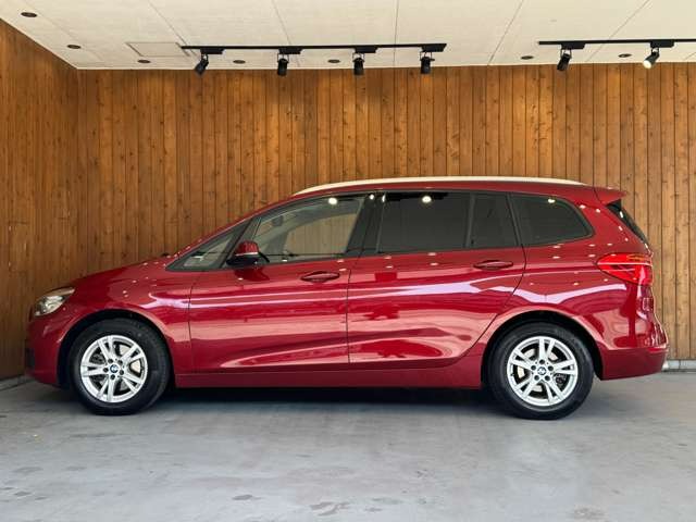 2シリーズ グランツアラー 218d