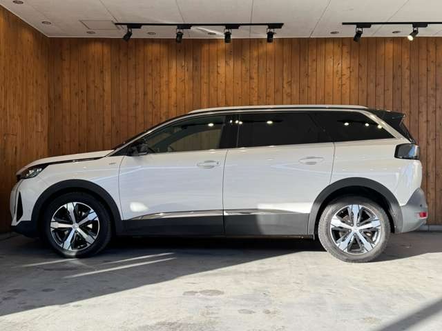 5008 GT　パノラミックサンルーフ