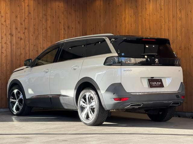 5008 GT　パノラミックサンルーフ