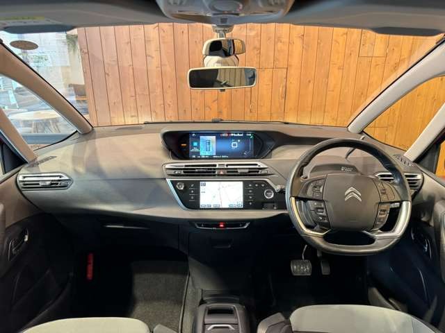 グランドC4ピカソ セダクション