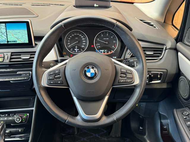 2シリーズ グランツアラー 218d