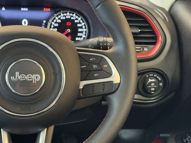 レネゲード トレイルホーク