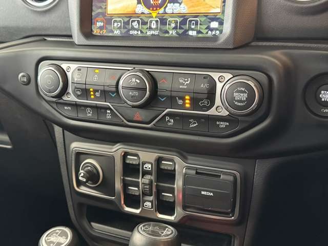 ラングラー アンリミテッド サハラ