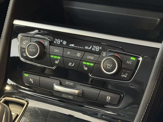 2シリーズグランツアラー 218i ラグジュアリー