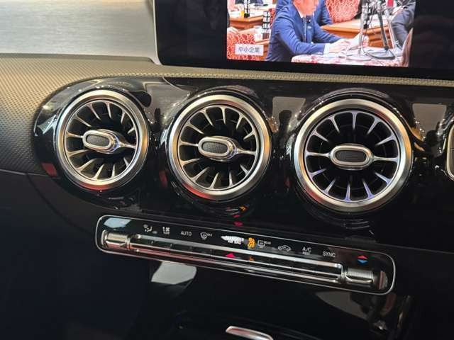 CLAクラス CLA200d AMGライン