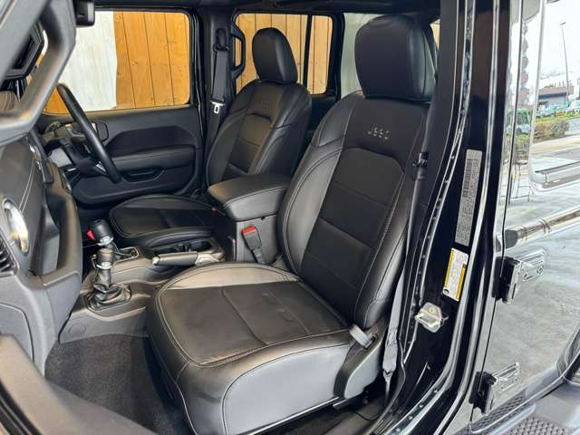 ラングラー アンリミテッド サハラ