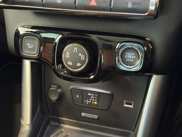 C3エアクロスSUV キュイール パッケージ