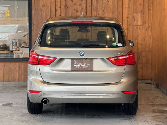 2シリーズグランツアラー 218i ラグジュアリー