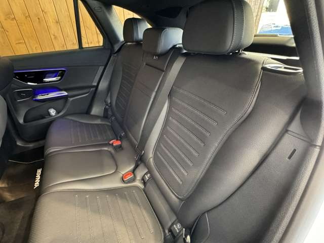 GLC 220 d 4マチック (ISG搭載モデル)