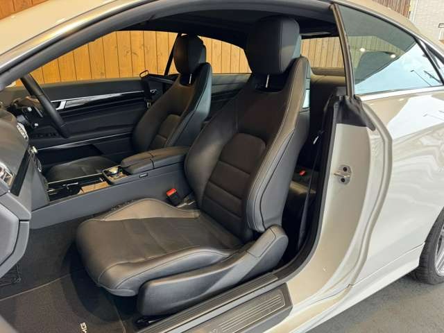 Eクラスクーペ E350 AMGスポーツパッケージ