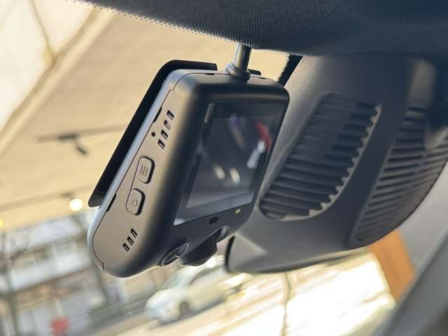 GLC 220 d 4マチック (ISG搭載モデル)