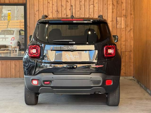 レネゲード トレイルホーク