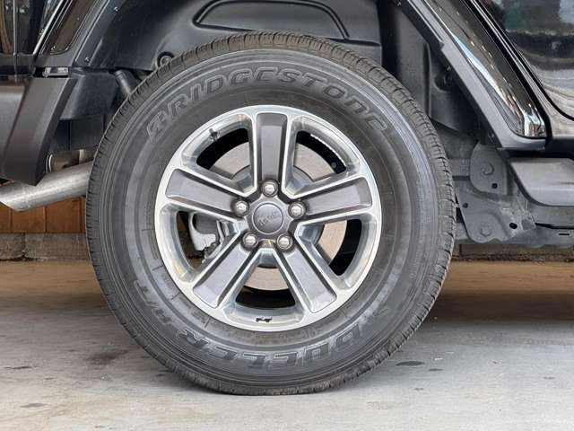 ラングラー アンリミテッド サハラ