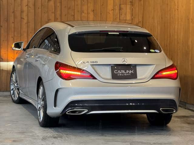 CLAシューティングブレーク CLA180 AMGスタイル