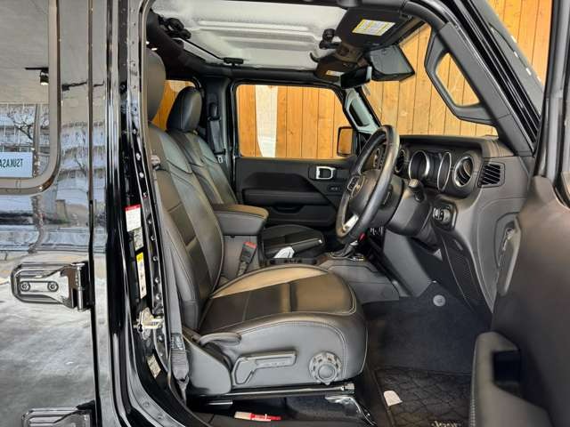 ラングラー アンリミテッド サハラ