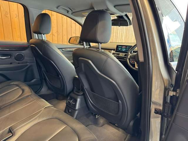 2シリーズグランツアラー 218i ラグジュアリー